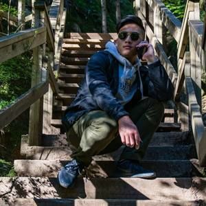 Meet your Posher, Emmanuel